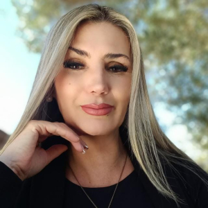 Corretor - Valéria Ribeiro Muniz